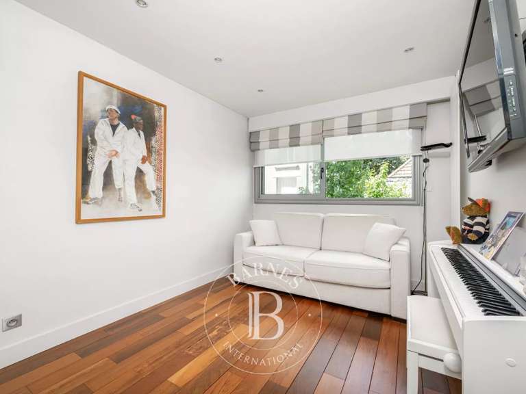 Appartement Saint-Mandé - 3 chambres - 124m²