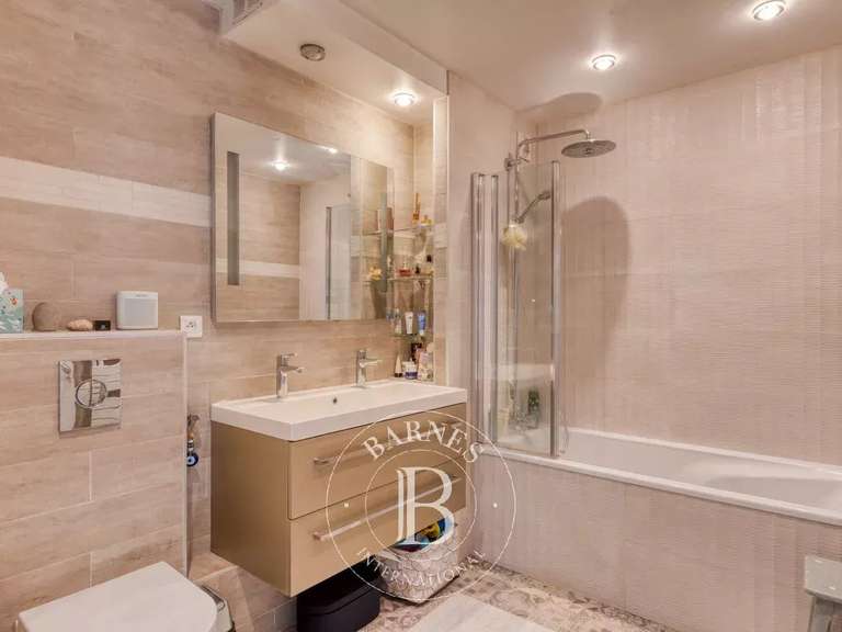 Apartment Saint-Mandé - 3 bedrooms - 167m²