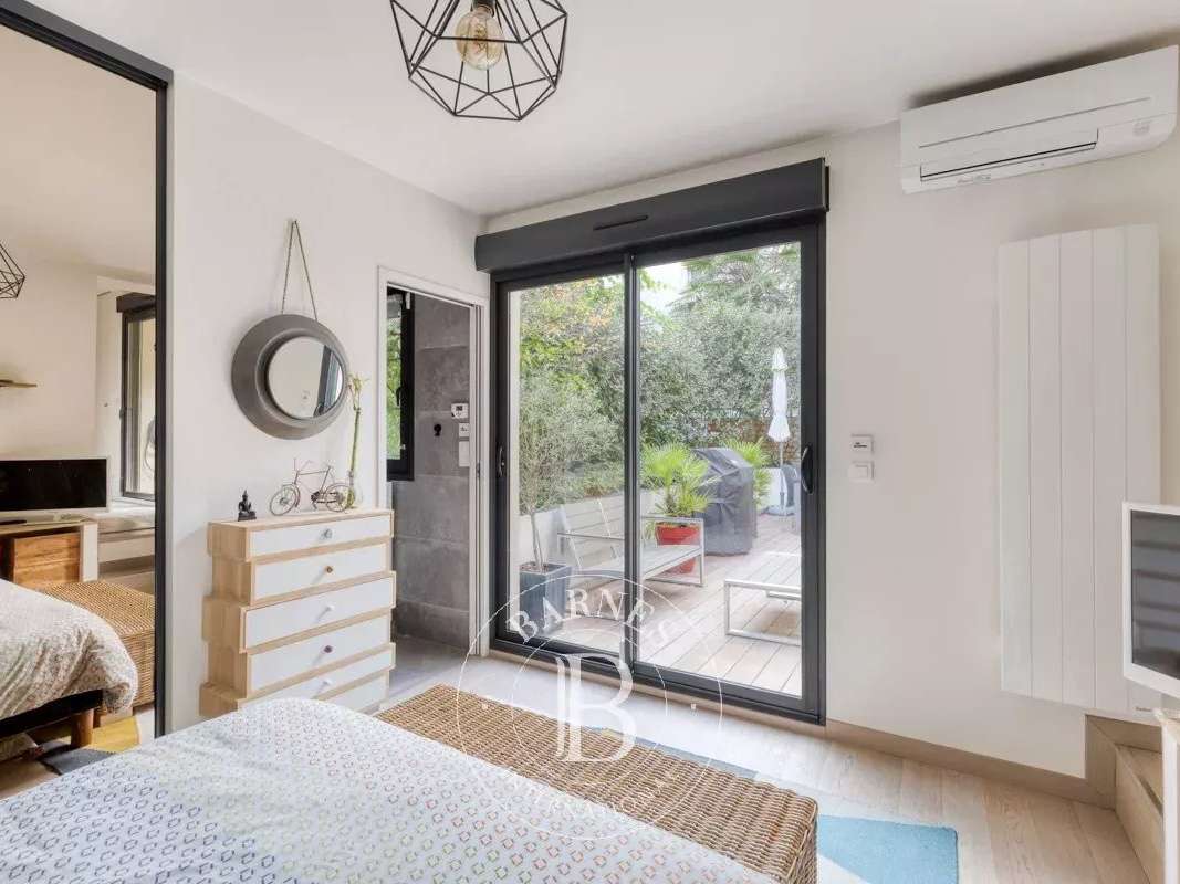 Apartment Saint-Mandé