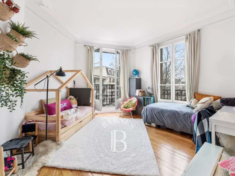 Appartement Saint-Mandé - 2 chambres - 87m²