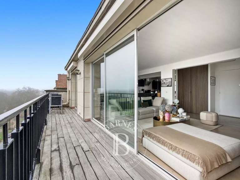 Appartement Saint-Mandé - 2 chambres - 117m²