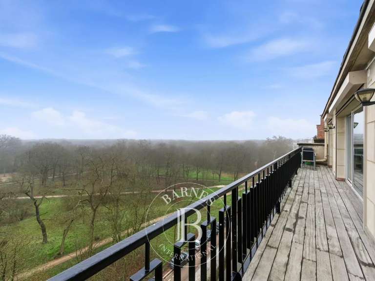 Appartement Saint-Mandé - 2 chambres - 117m²