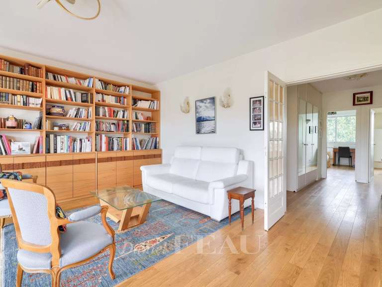 Appartement Saint-Mandé - 2 chambres - 77m²