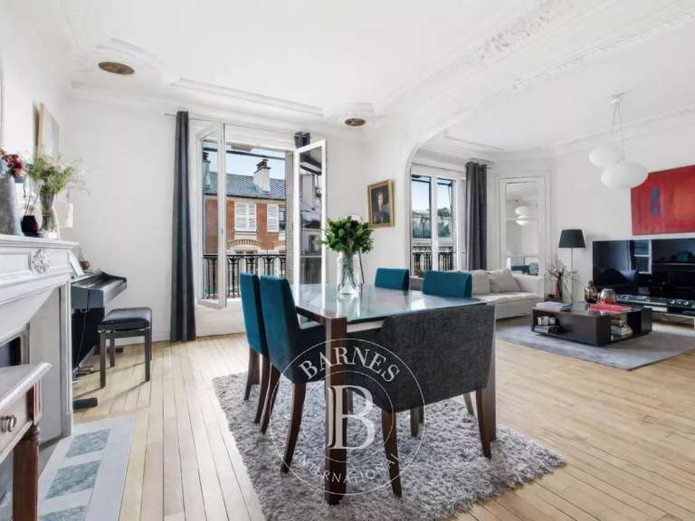 Appartement Saint-Mandé - 3 chambres - 124m²