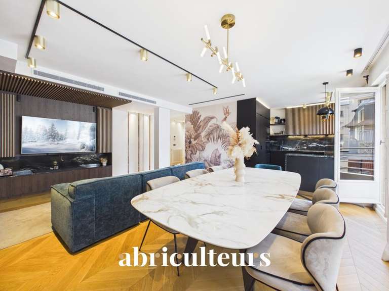 Appartement Saint-Mandé - 2 chambres - 88m²