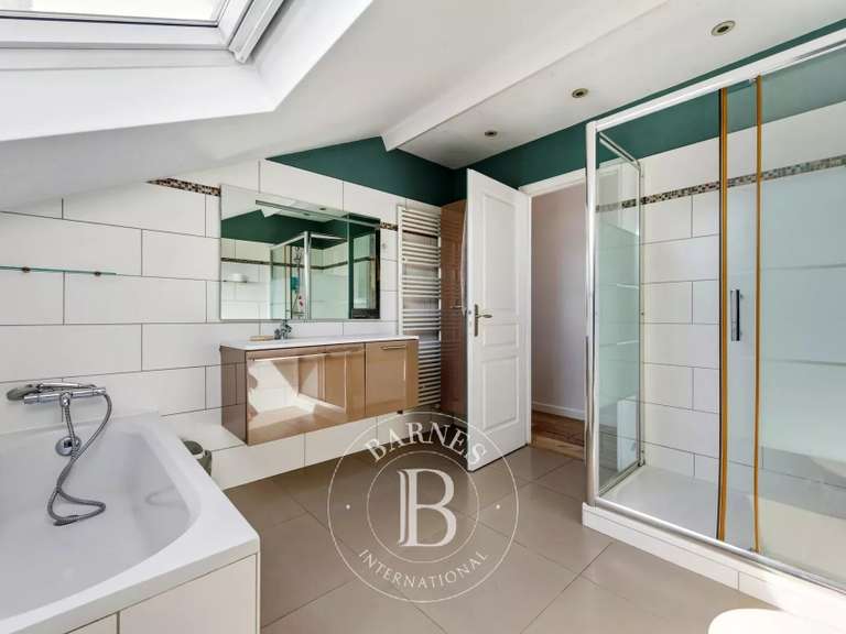 Appartement Saint-Mandé - 4 chambres - 227m²