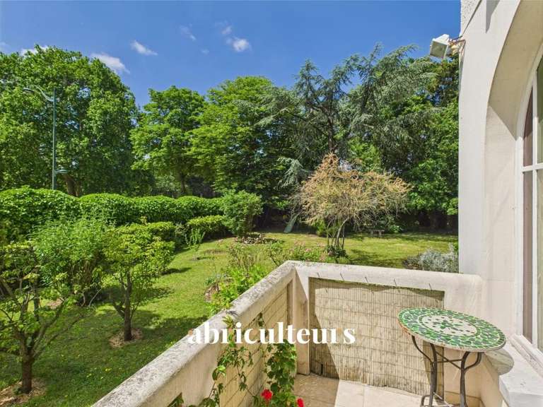Appartement Saint-Mandé - 4 chambres - 165m²