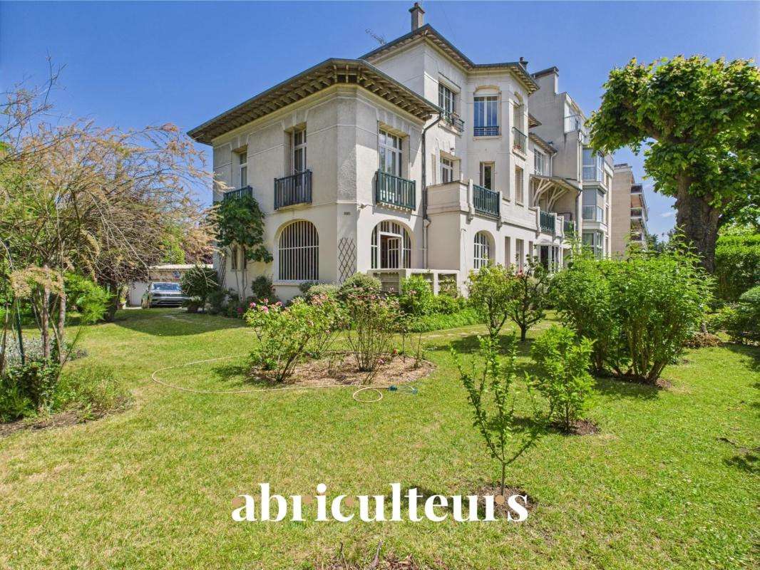 Apartment Saint-Mandé