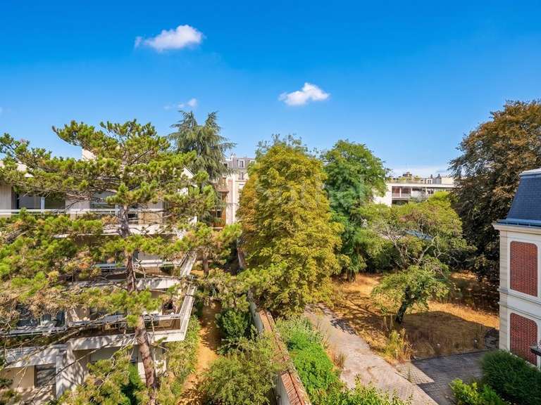 Appartement Saint-Mandé - 1 chambre - 72m²