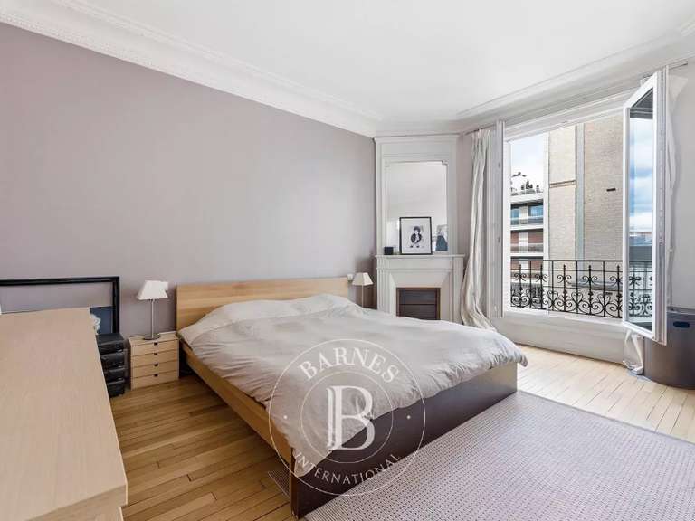 Appartement Saint-Mandé - 3 chambres - 124m²