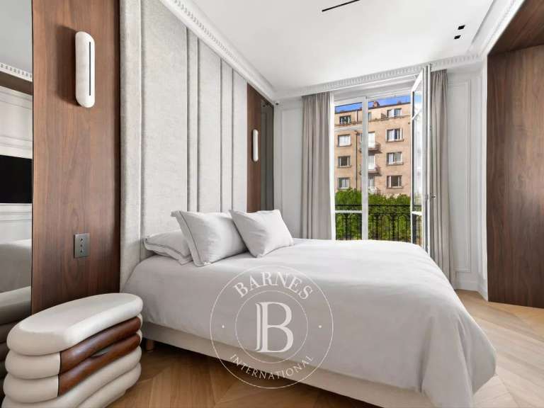 Appartement Saint-Mandé - 4 chambres - 196m²