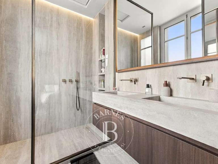 Appartement Saint-Mandé - 4 chambres - 196m²