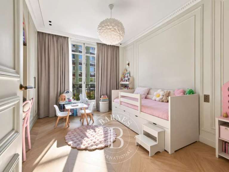 Appartement Saint-Mandé - 4 chambres - 196m²