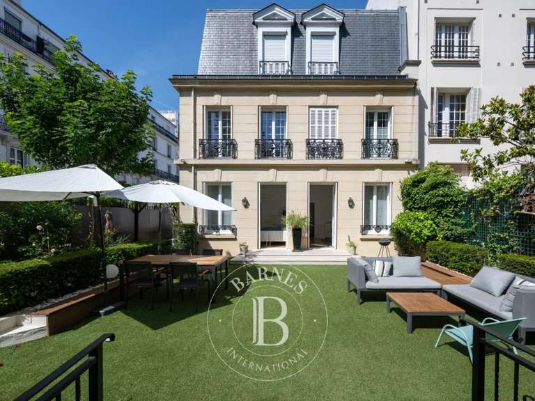 Maison Saint-Mandé - 5 chambres - 256m²