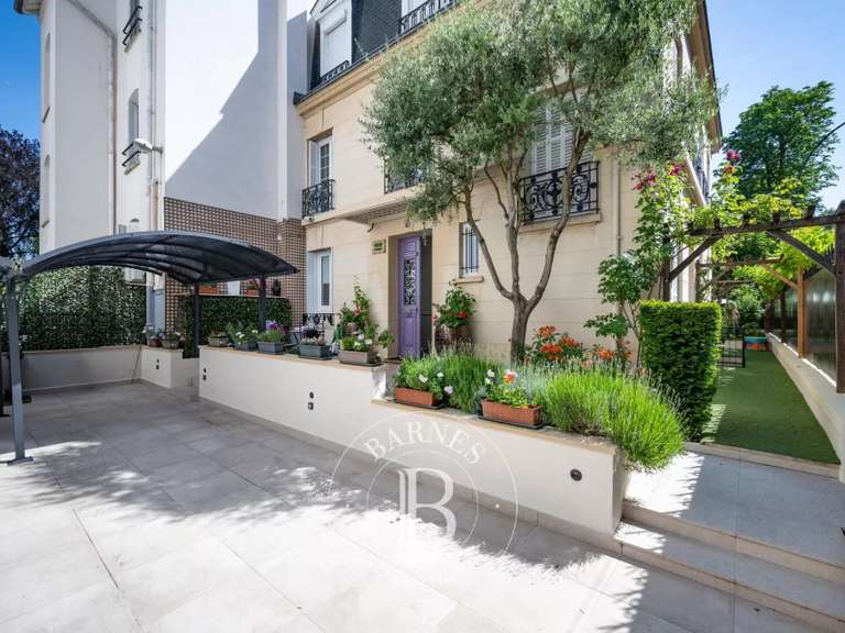 Maison Saint-Mandé - 5 chambres - 256m²