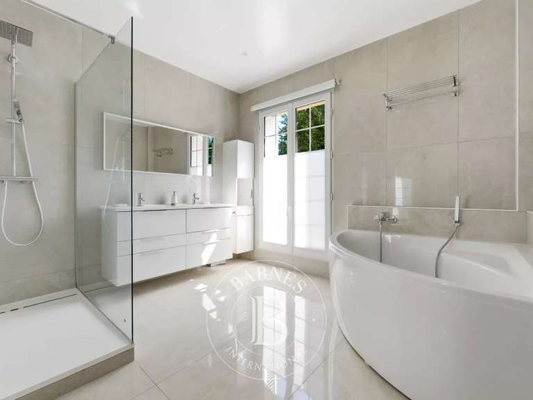 Maison Saint-Mandé - 5 chambres - 256m²