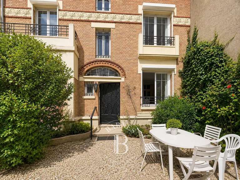 Maison Saint-Mandé - 7 chambres - 480m²