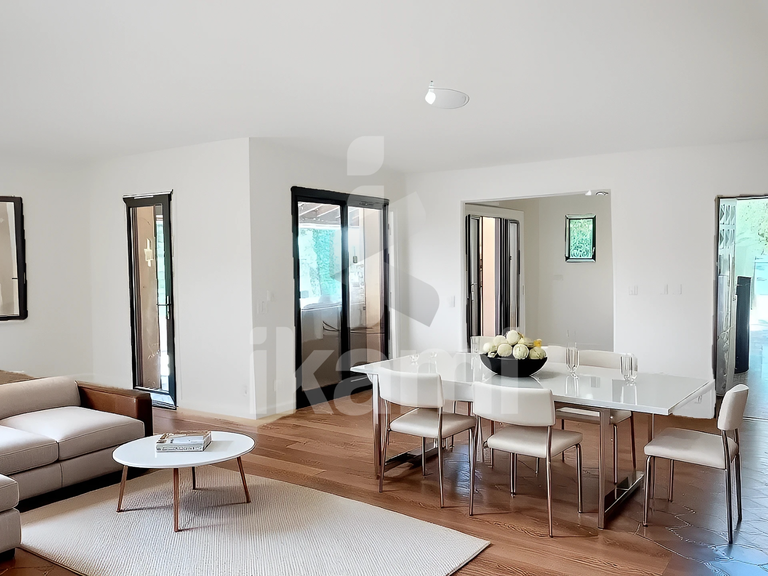 Maison Saint-Mandrier-sur-Mer - 5 chambres - 181m²