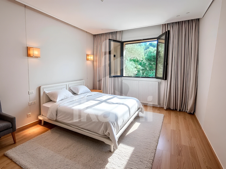 Maison Saint-Mandrier-sur-Mer - 5 chambres - 181m²