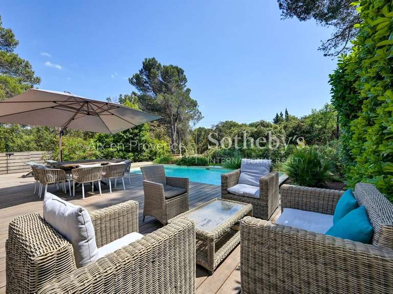 Maison Saint-Marc-Jaumegarde - 3 chambres - 117m²