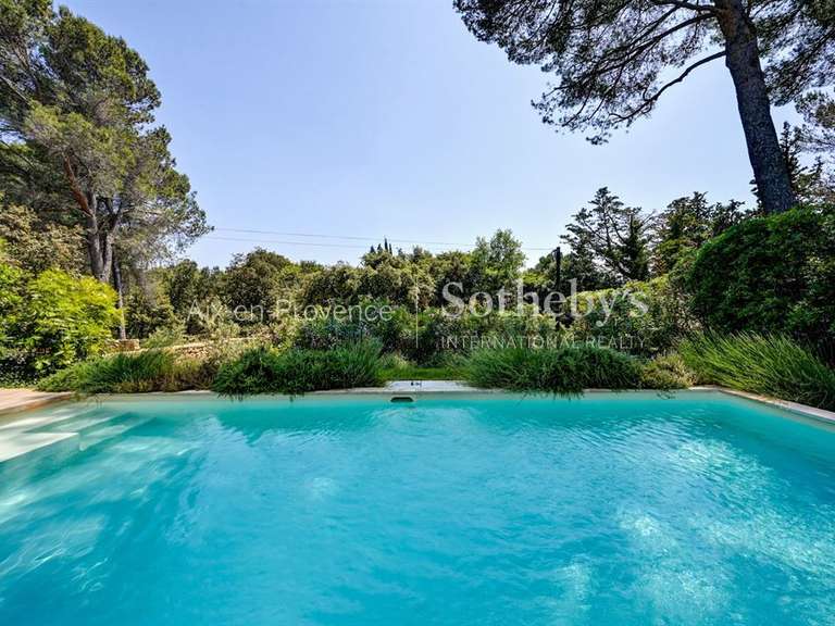 Maison Saint-Marc-Jaumegarde - 3 chambres - 117m²