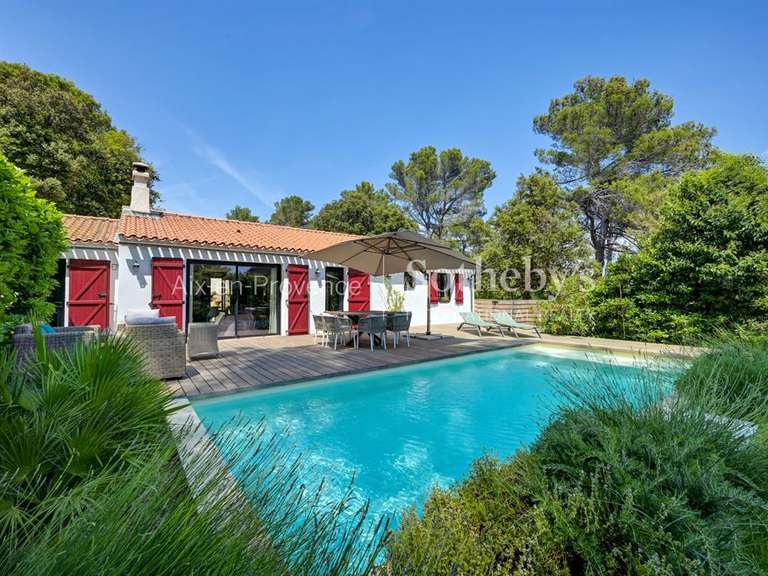 Maison Saint-Marc-Jaumegarde - 3 chambres - 117m²