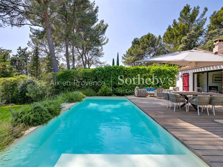 Maison Saint-Marc-Jaumegarde - 3 chambres - 117m²