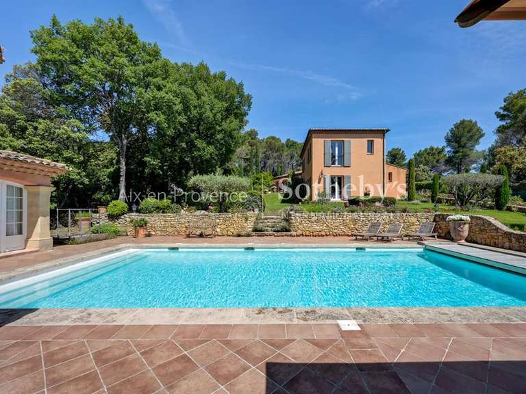 Maison Saint-Marc-Jaumegarde - 5 chambres - 334m²