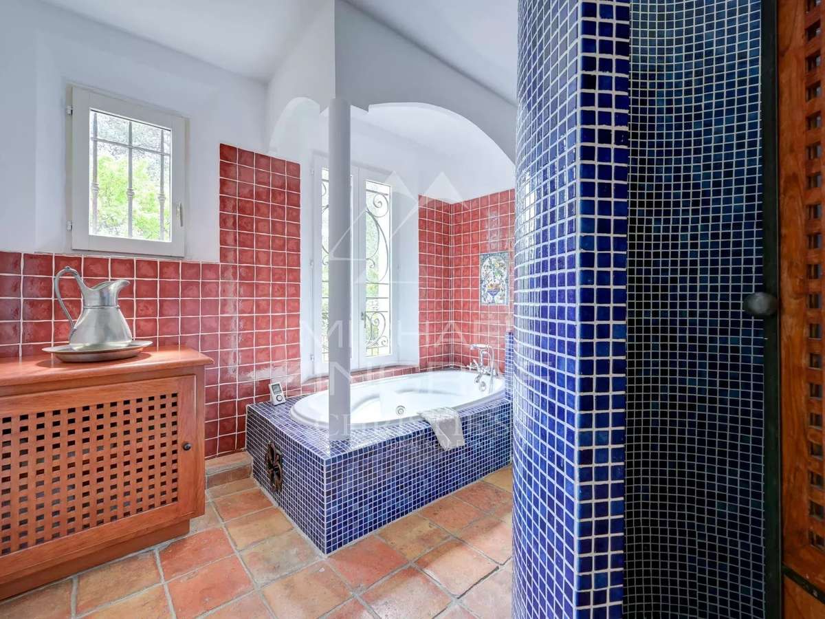 Maison Saint-Marc-Jaumegarde