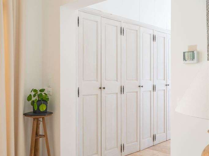 Maison Saint-Marc-Jaumegarde - 4 chambres - 222m²