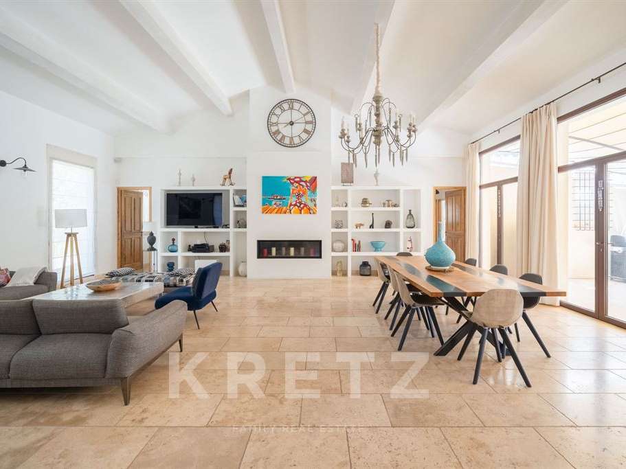 Maison Saint-Marc-Jaumegarde