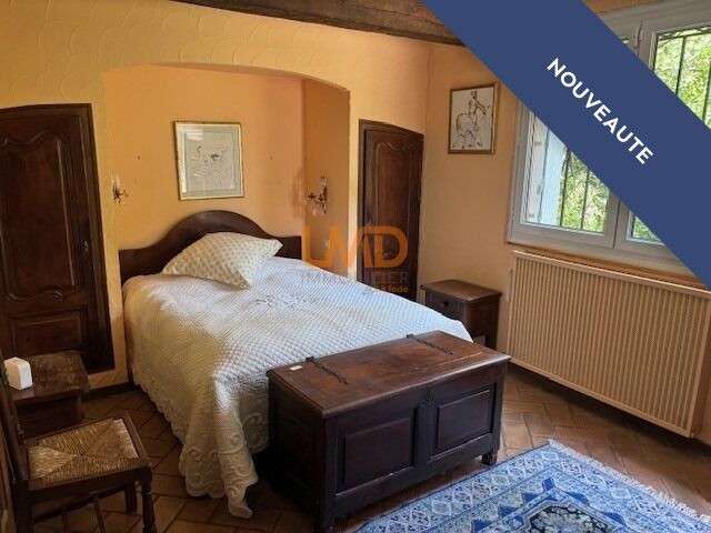 Maison Saint-Marc-Jaumegarde - 5 chambres - 240m²