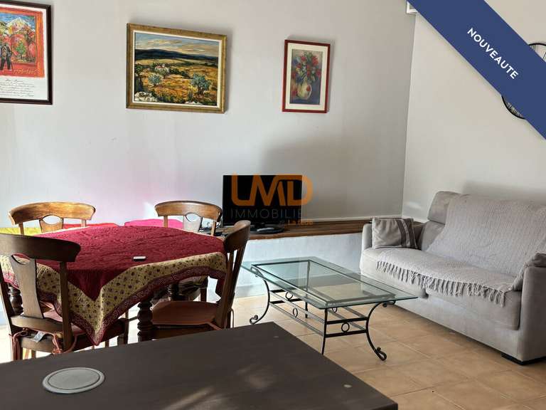 Maison Saint-Marc-Jaumegarde - 5 chambres - 240m²