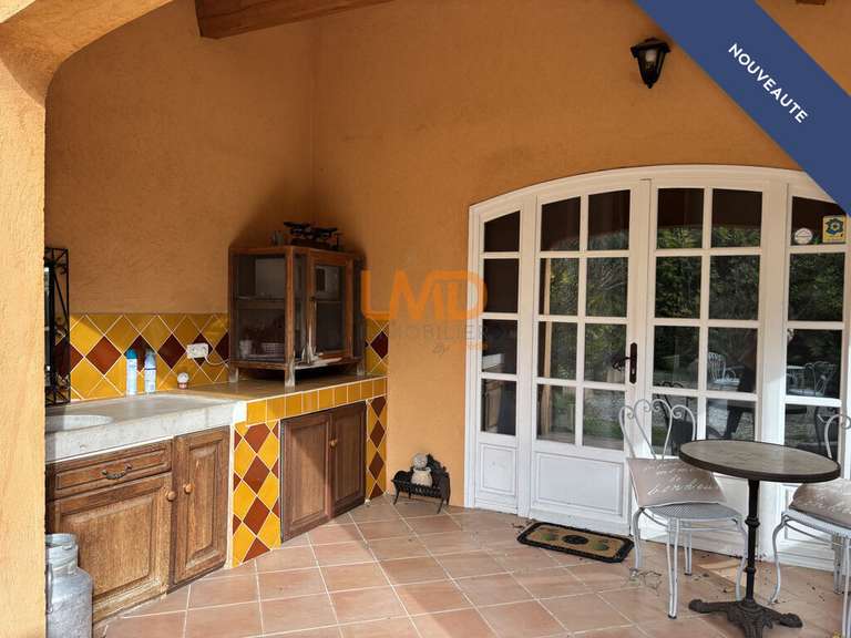 Maison Saint-Marc-Jaumegarde - 5 chambres - 240m²