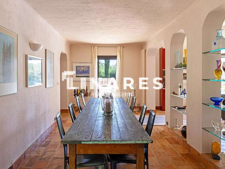 Maison Saint-Marc-Jaumegarde - 7 chambres - 457m²