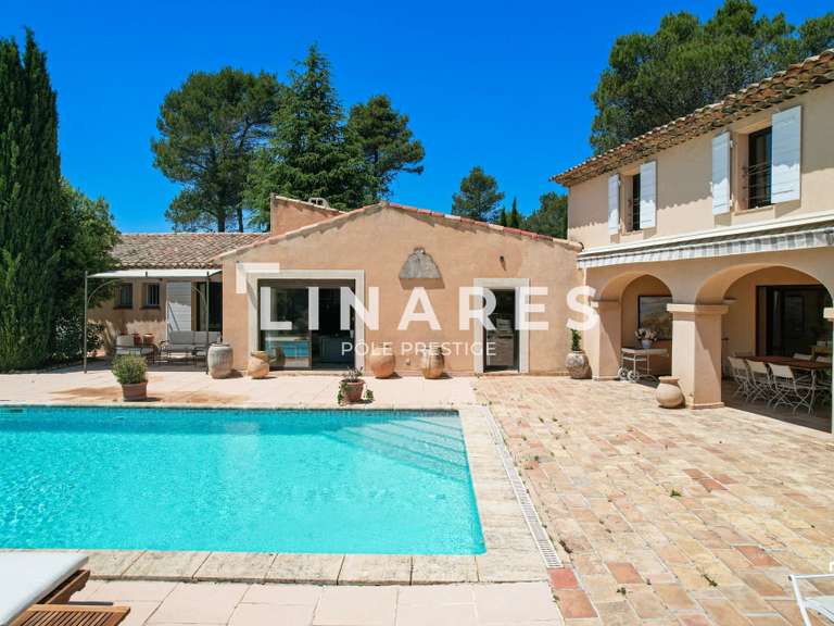Maison Saint-Marc-Jaumegarde - 7 chambres - 457m²