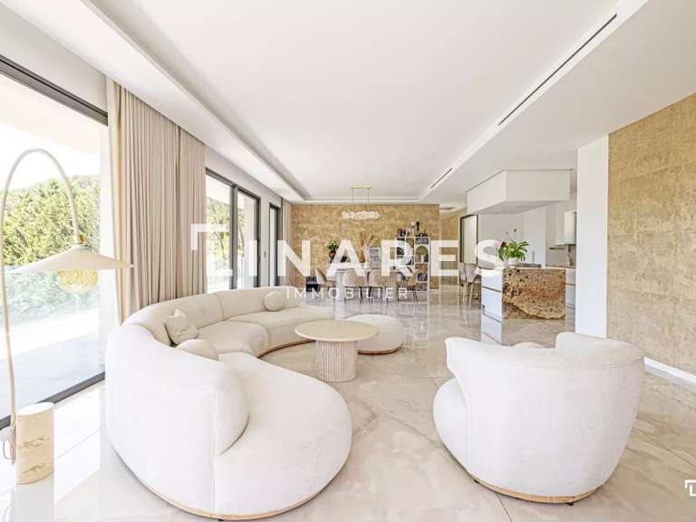 Villa Saint-Marc-Jaumegarde - 6 bedrooms - 300m²