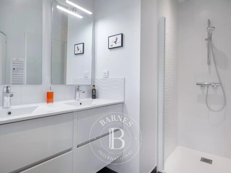 Maison Saint-marc-sur-mer - 6 chambres - 180m²