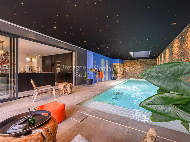House Saint-Marc-sur-Mer - 4 bedrooms - 340m²
