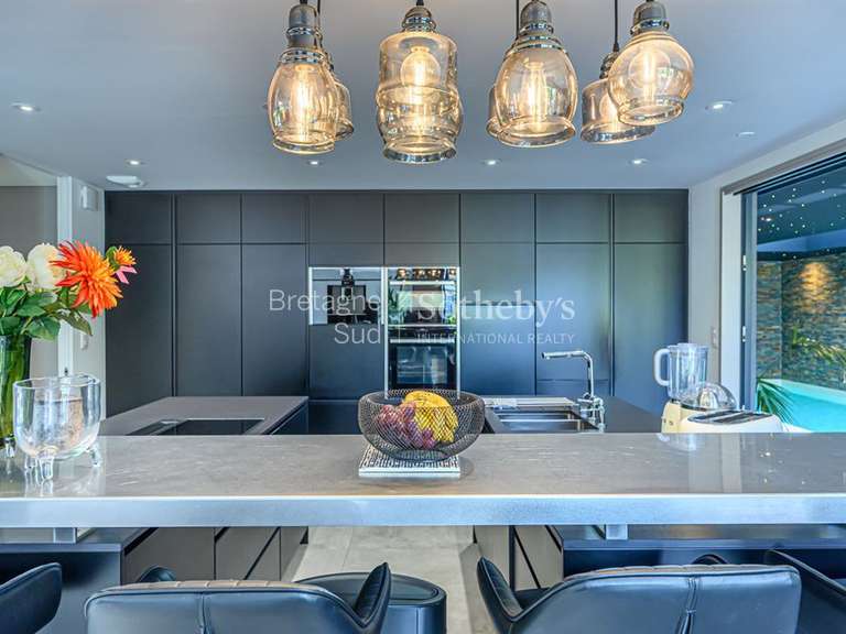 House with Sea view Saint-Marc-sur-Mer - 4 bedrooms - 340m²