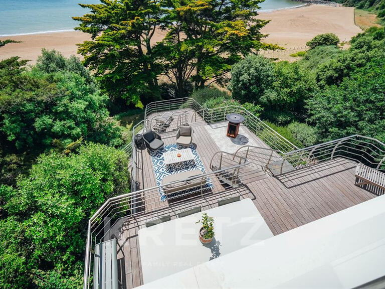 Propriété Saint-marc-sur-mer - 6 chambres - 247m²