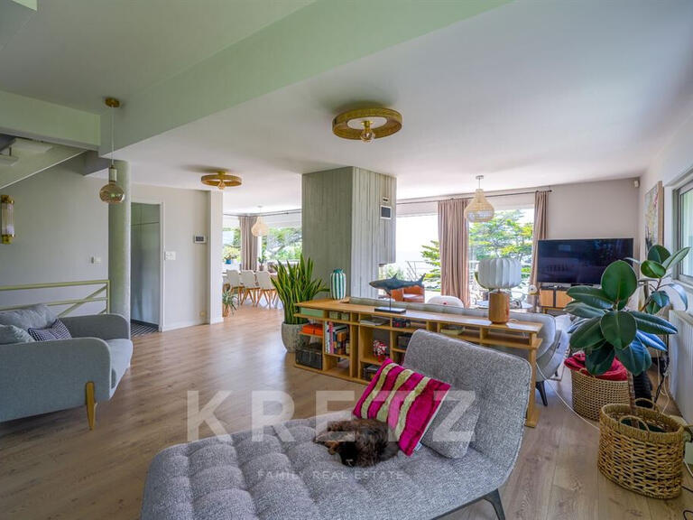 Propriété Saint-marc-sur-mer - 6 chambres - 247m²