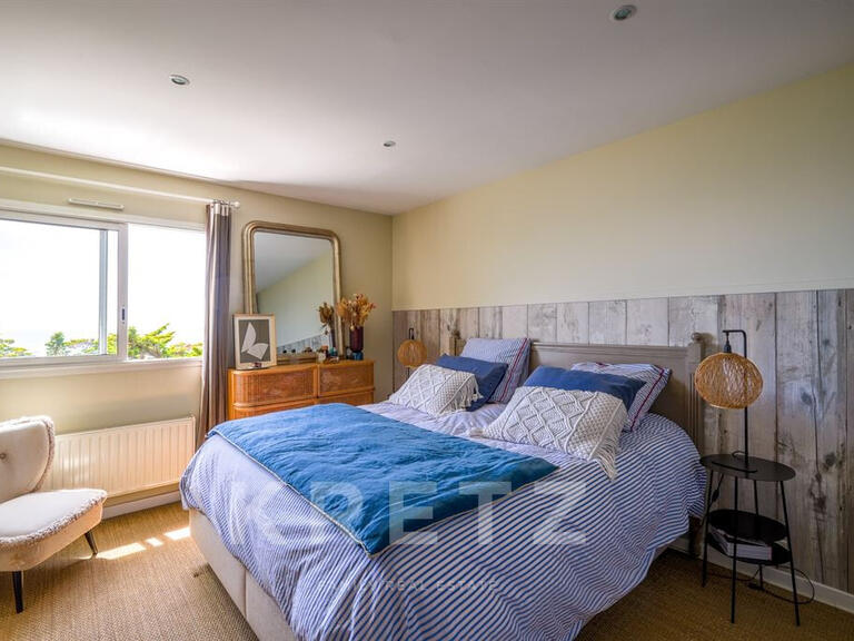 Propriété Saint-marc-sur-mer - 6 chambres - 247m²