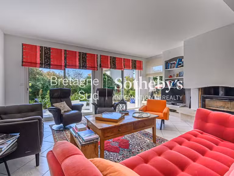 Propriété Saint-marc-sur-mer - 4 chambres - 208m²