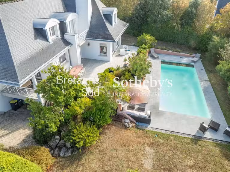 Propriété Saint-marc-sur-mer - 4 chambres - 208m²