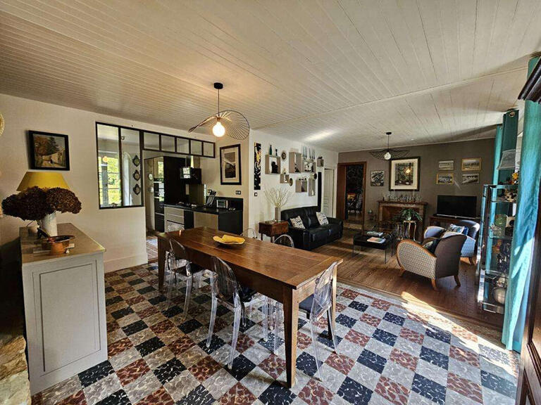 Property Saint-Marcel - 5 bedrooms
