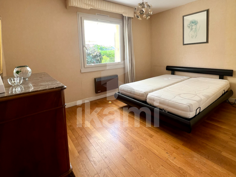 Maison Saint-Marcel-lès-Valence - 4 chambres - 171m²
