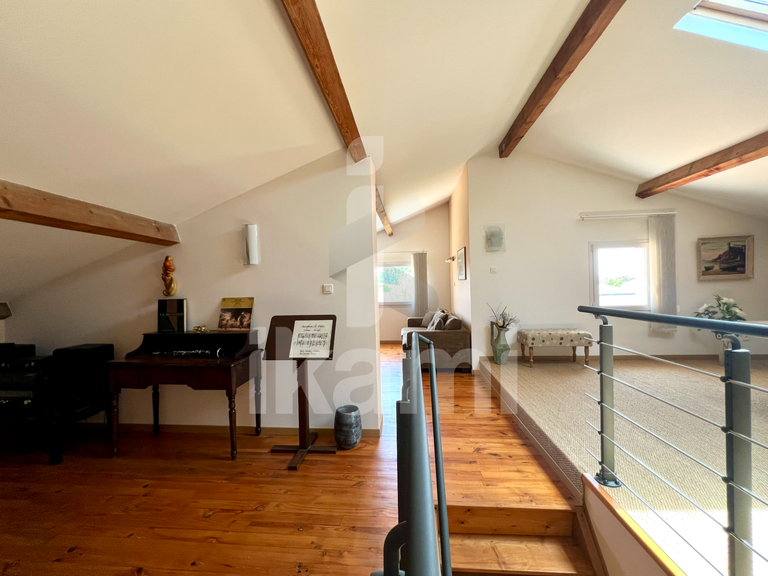Maison Saint-Marcel-lès-Valence - 4 chambres - 171m²