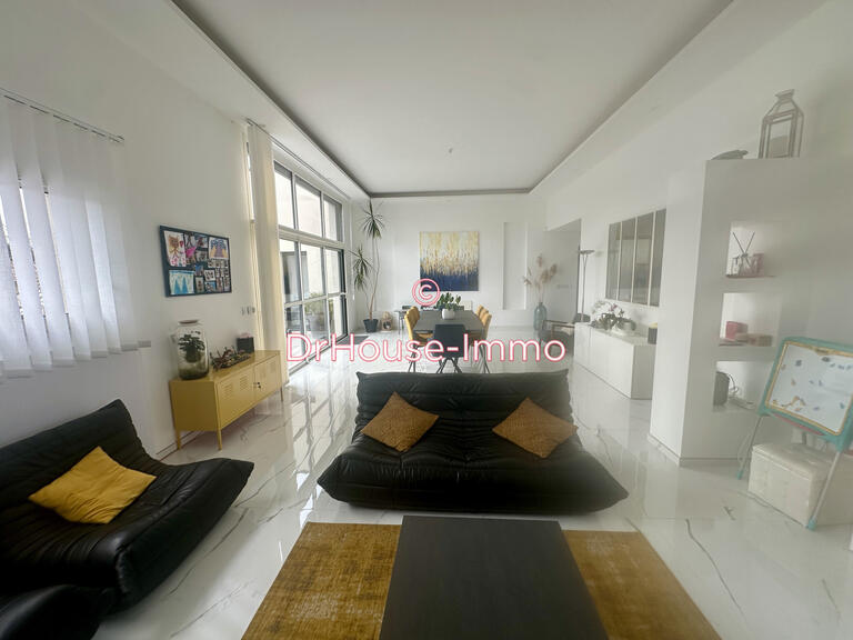 Villa Saint-Marcel-lès-Valence - 4 bedrooms - 204m²