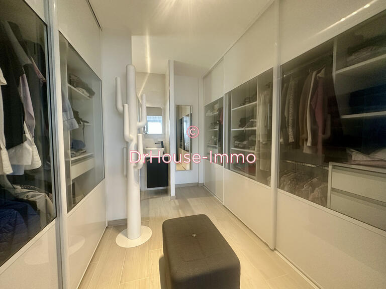 Villa Saint-Marcel-lès-Valence - 4 bedrooms - 204m²